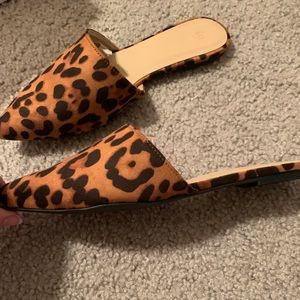 Leopard flats